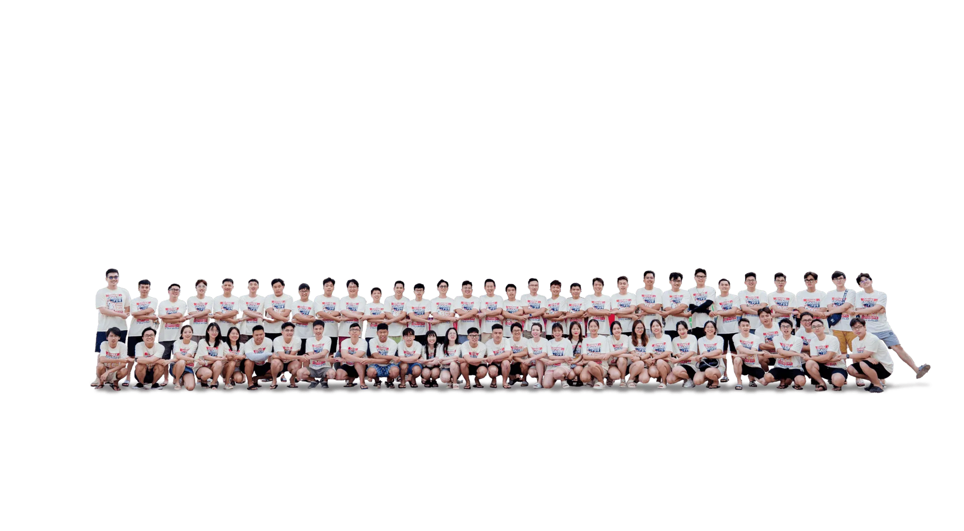 ヤパズチームのビーチ集合写真